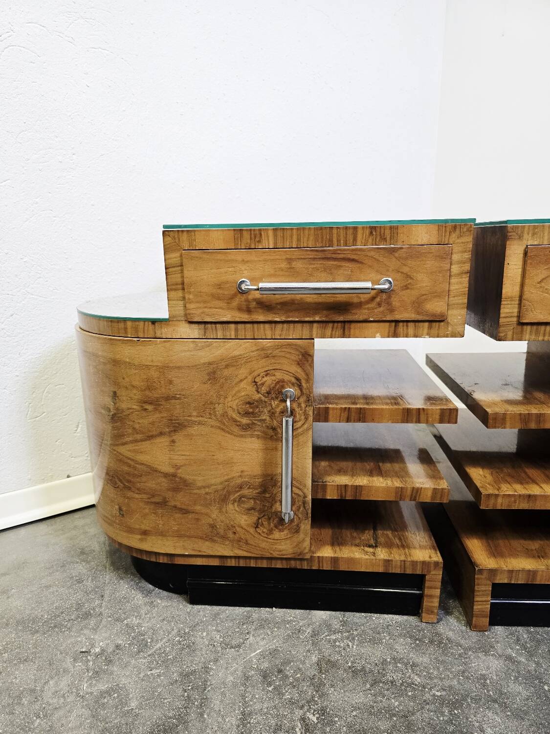 Tables de chevet Art déco des années 30