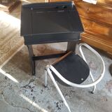 Child desk and chair