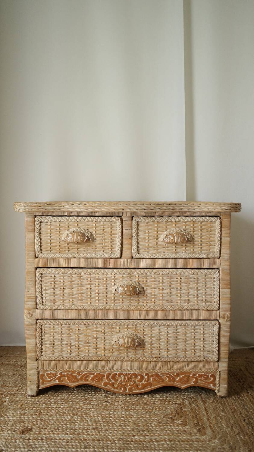 Commode en osier beige vintage
