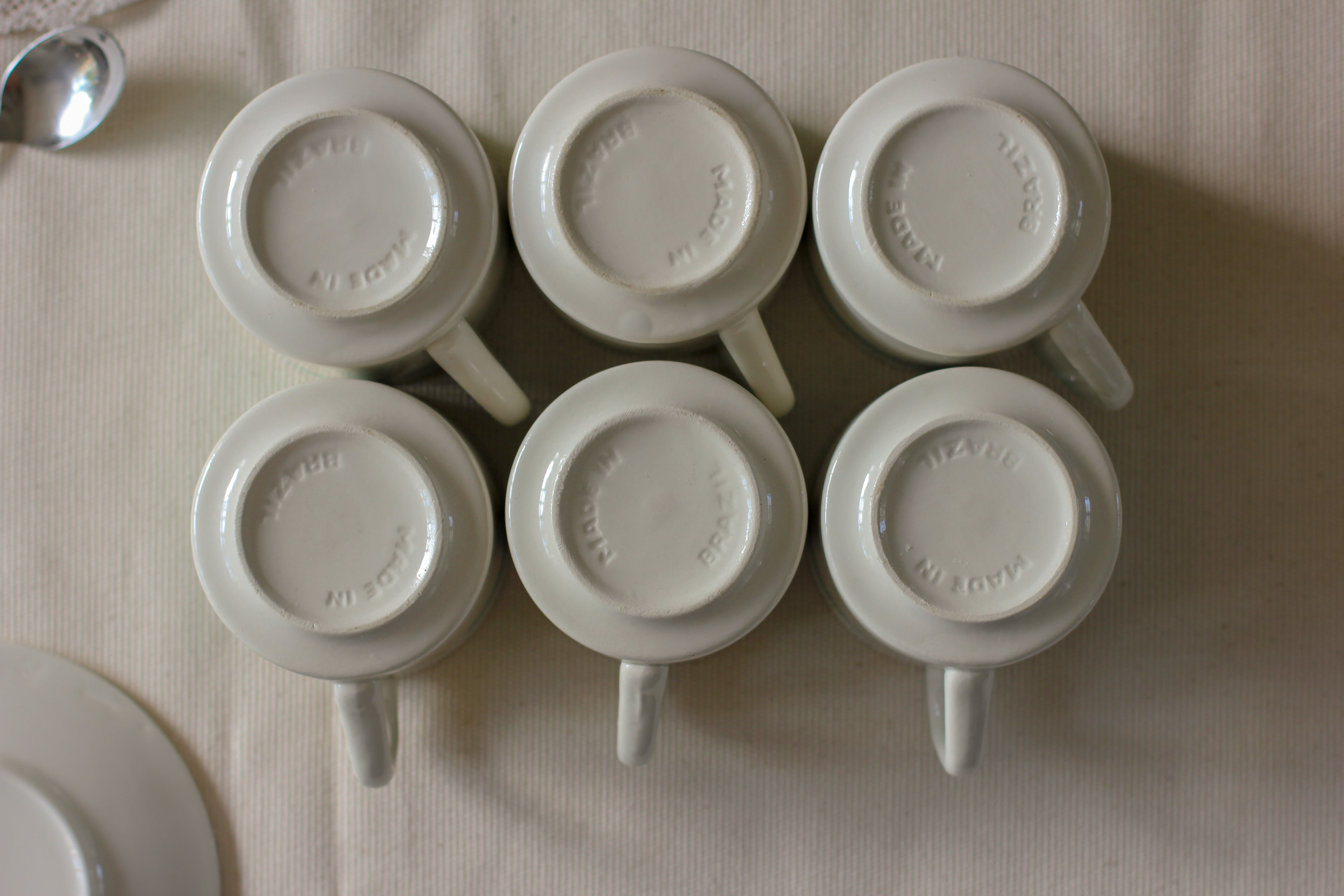 Coffee/tea set of 6 cups and assorted cups - Oxford Model 4979 Brazil