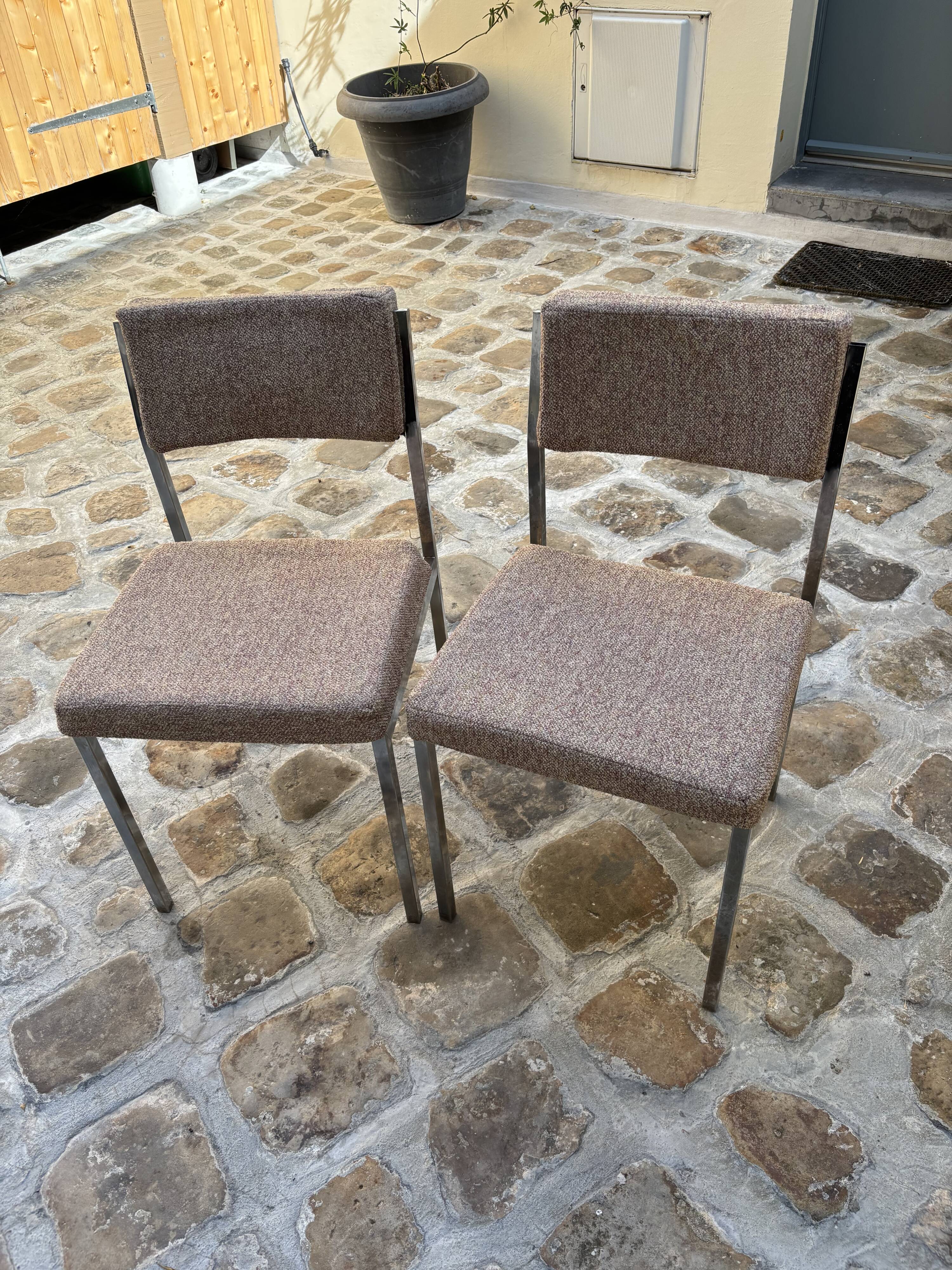 2 chaises 70 re-tapissées, années
