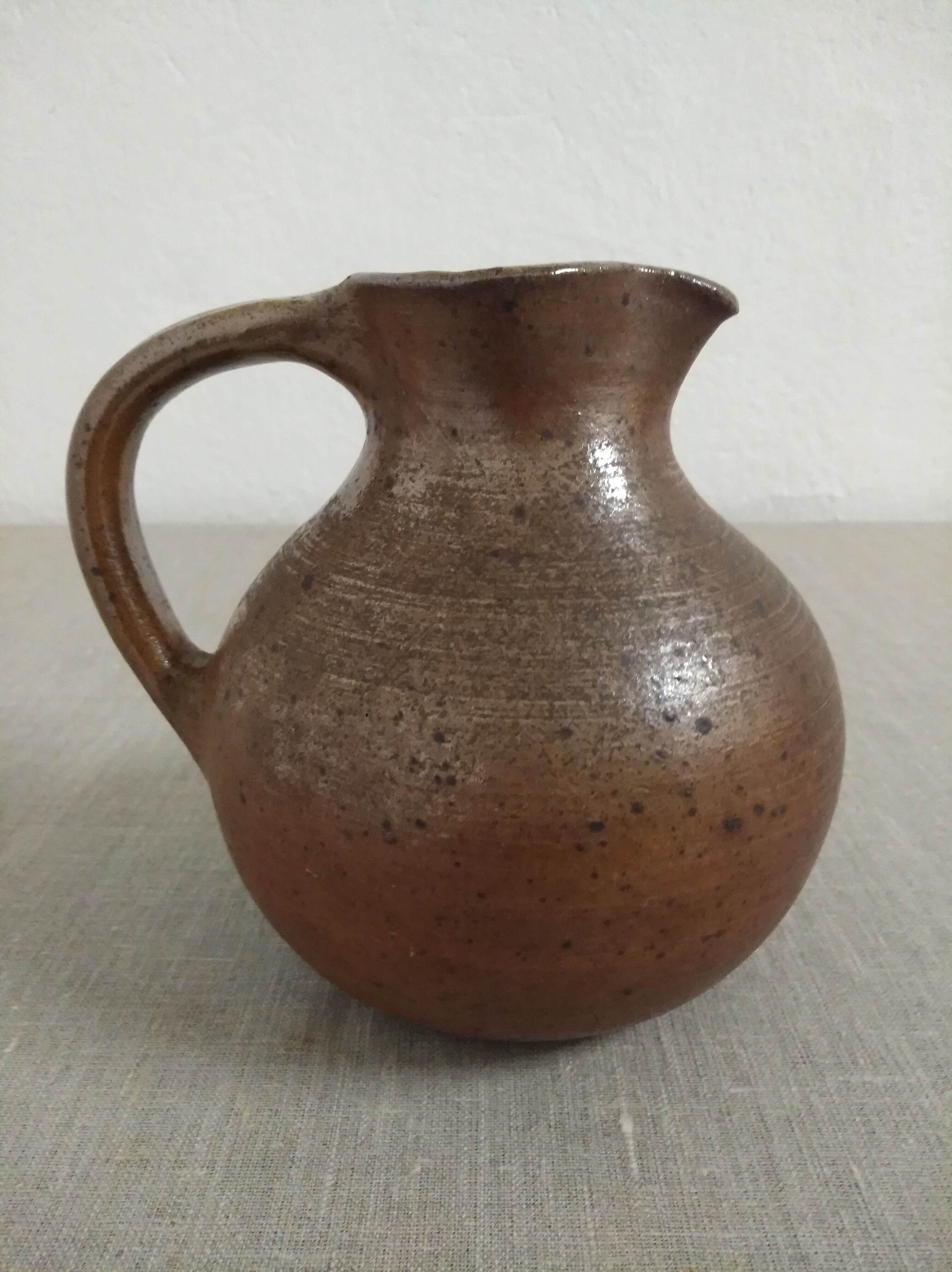 Ceramic pitcher by Nigron