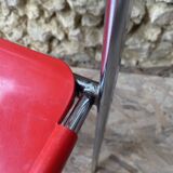 Red chair L303 – Lafargue – Graphal