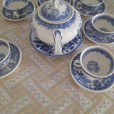 Tea cups and teapot