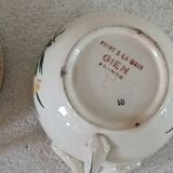 2 Gien tea cups and saucers