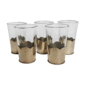 Ensemble de 5 verres à thé marocains anciens en verre et maillechort martelé