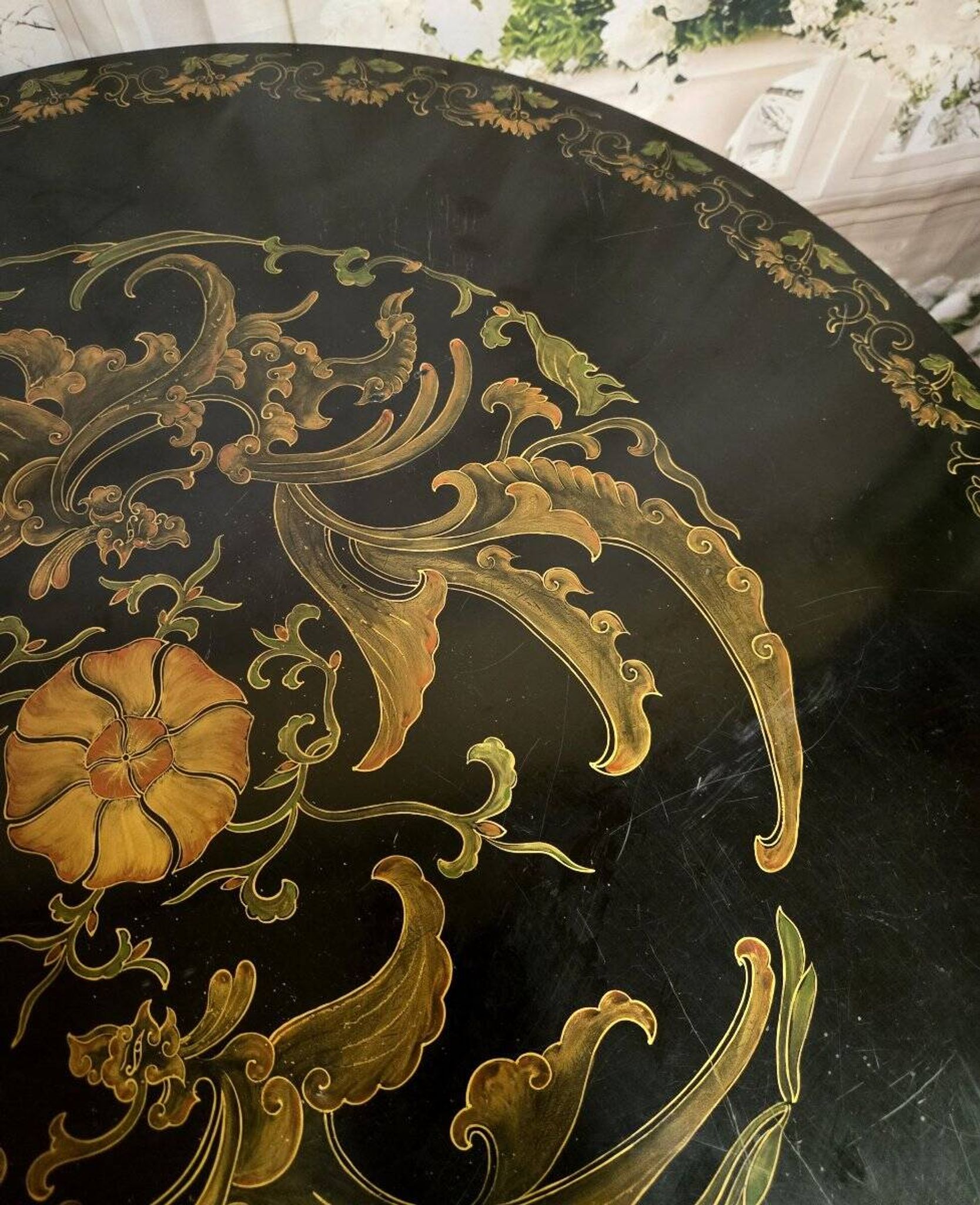 Asie XXeme : table d'appoint en laque