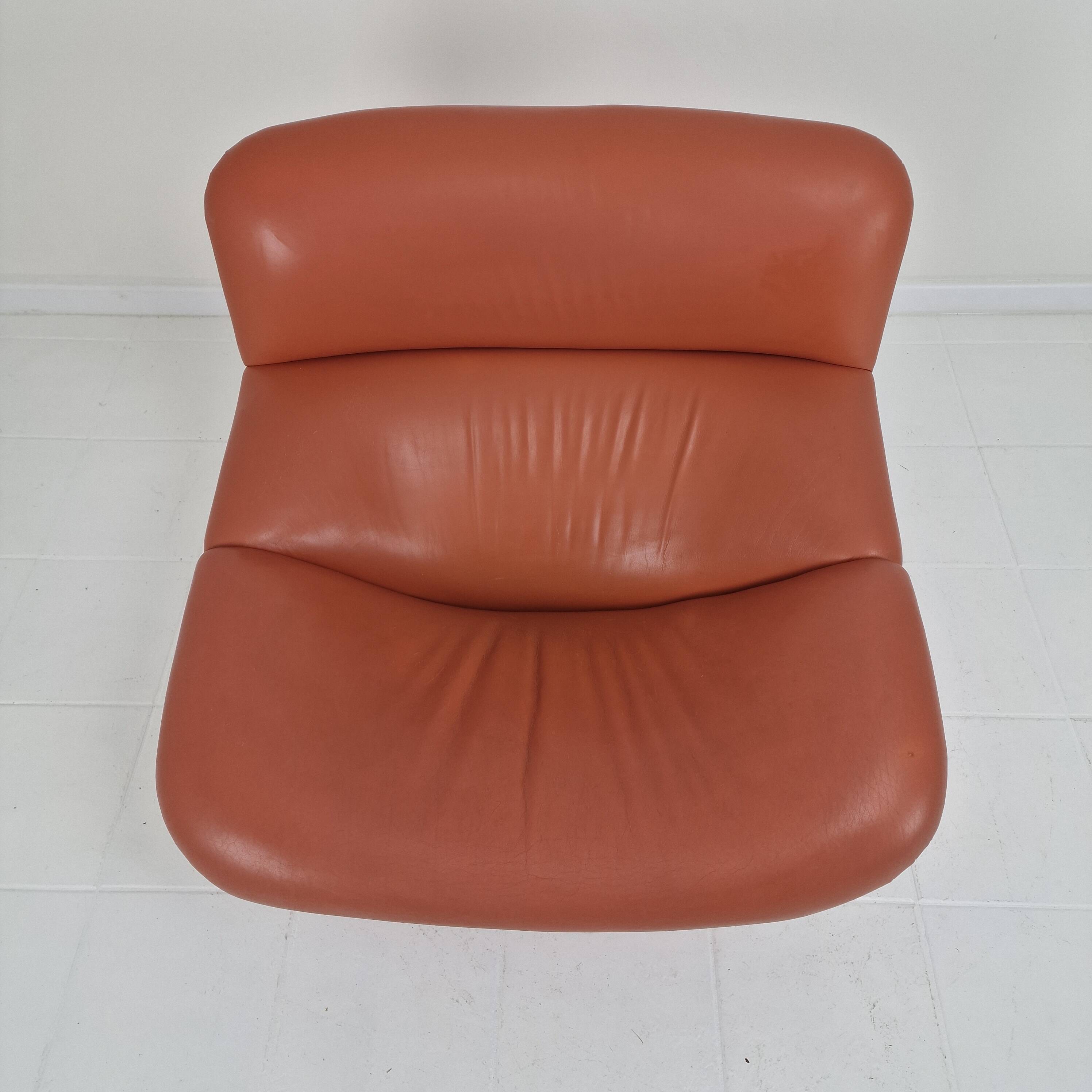 Artifort F518 Lounge Chair by Geoffrey Harcourt in Leather, 1970's