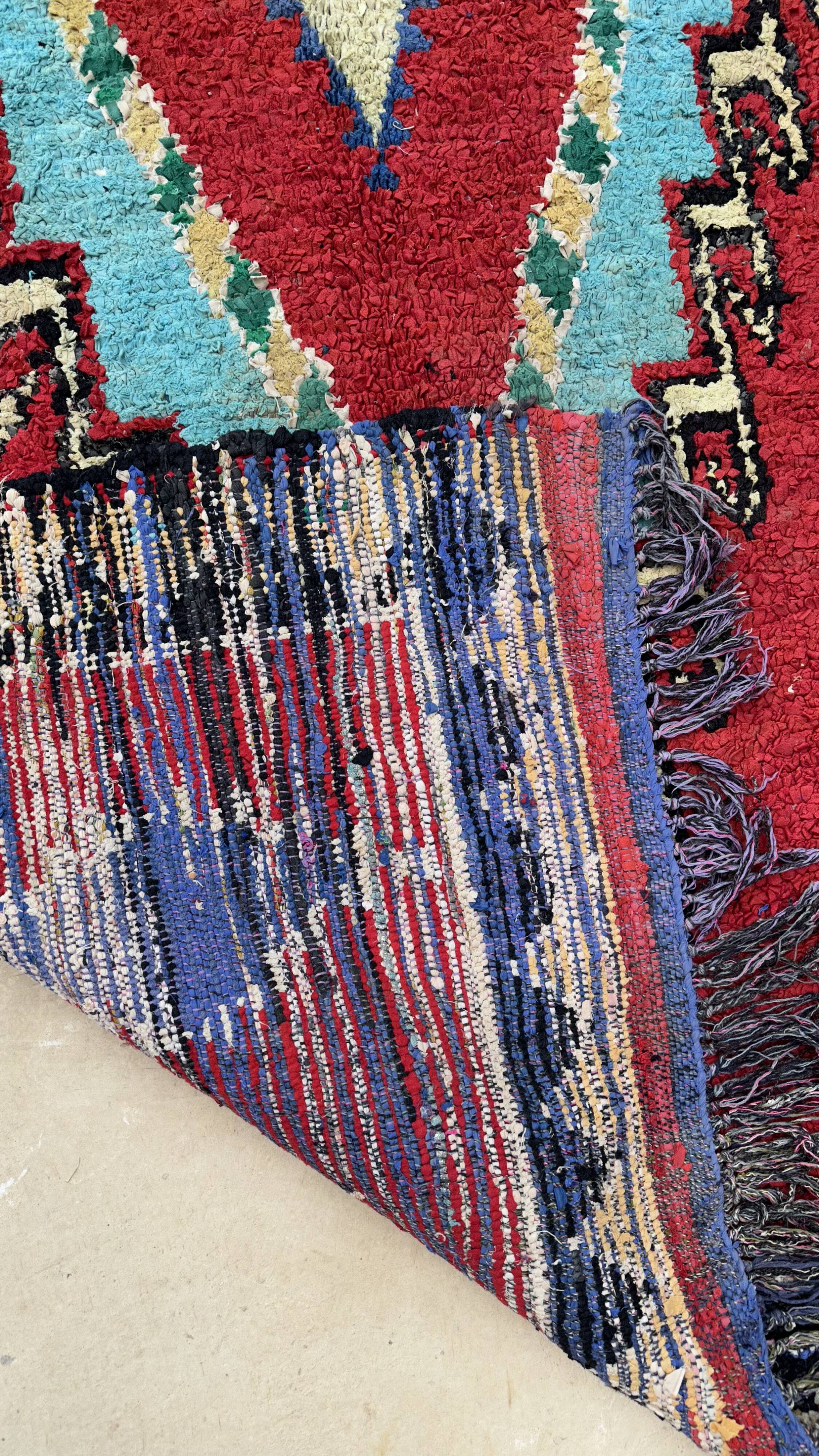 Tapis Berbère Boucherouite coloré - 145 x 267 cm