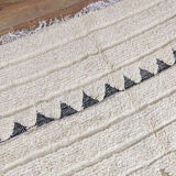 Handmade moroccan berber carpet 257 x 150 cm