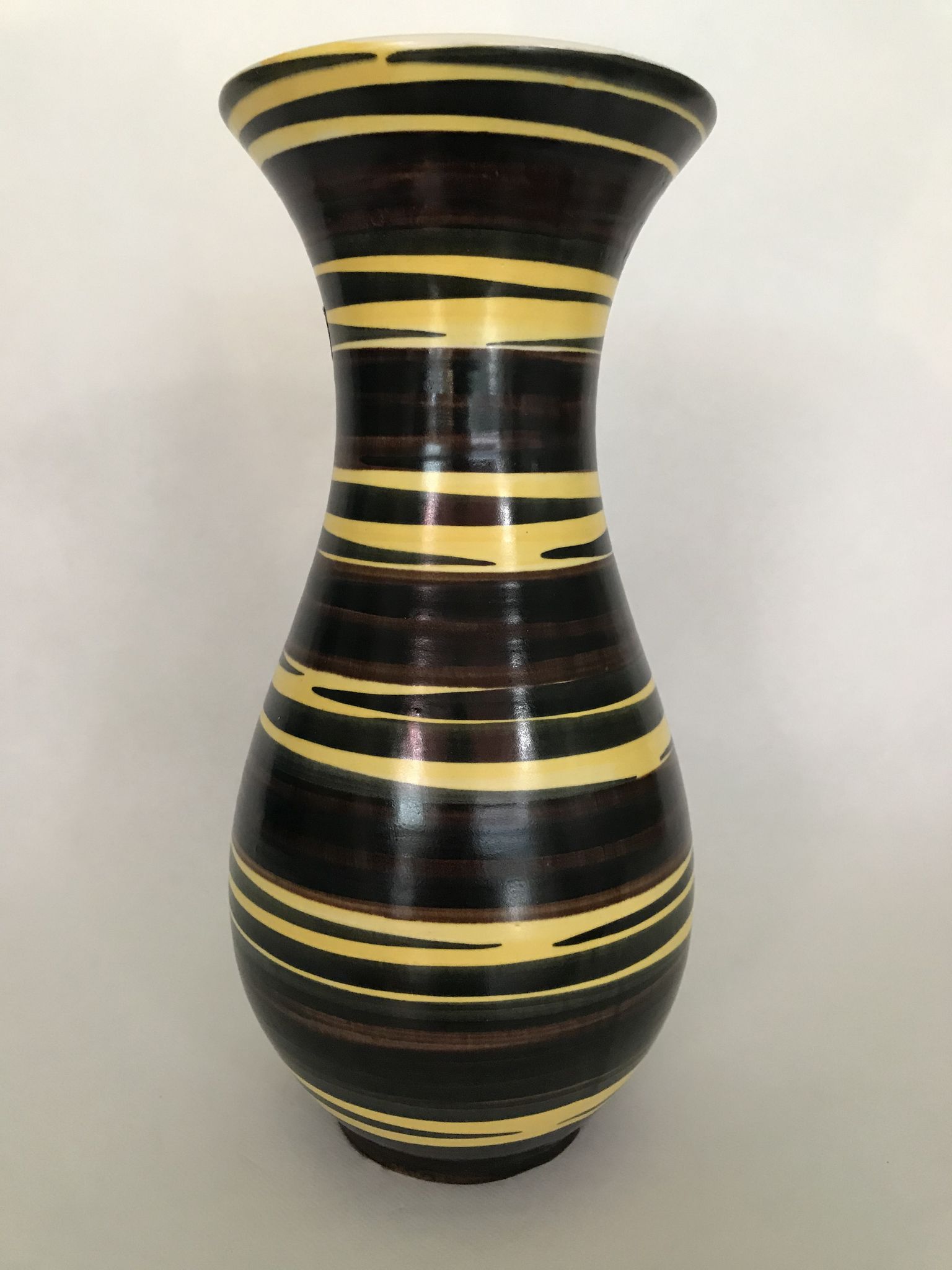 Demon vase Saint Clement, multicolored zebra decoration, numbered. Around 1950-1960