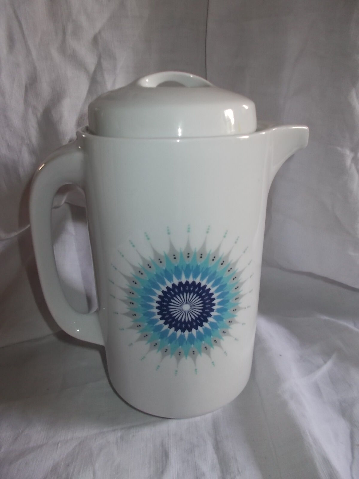 Berry's high porcelain coffee maker