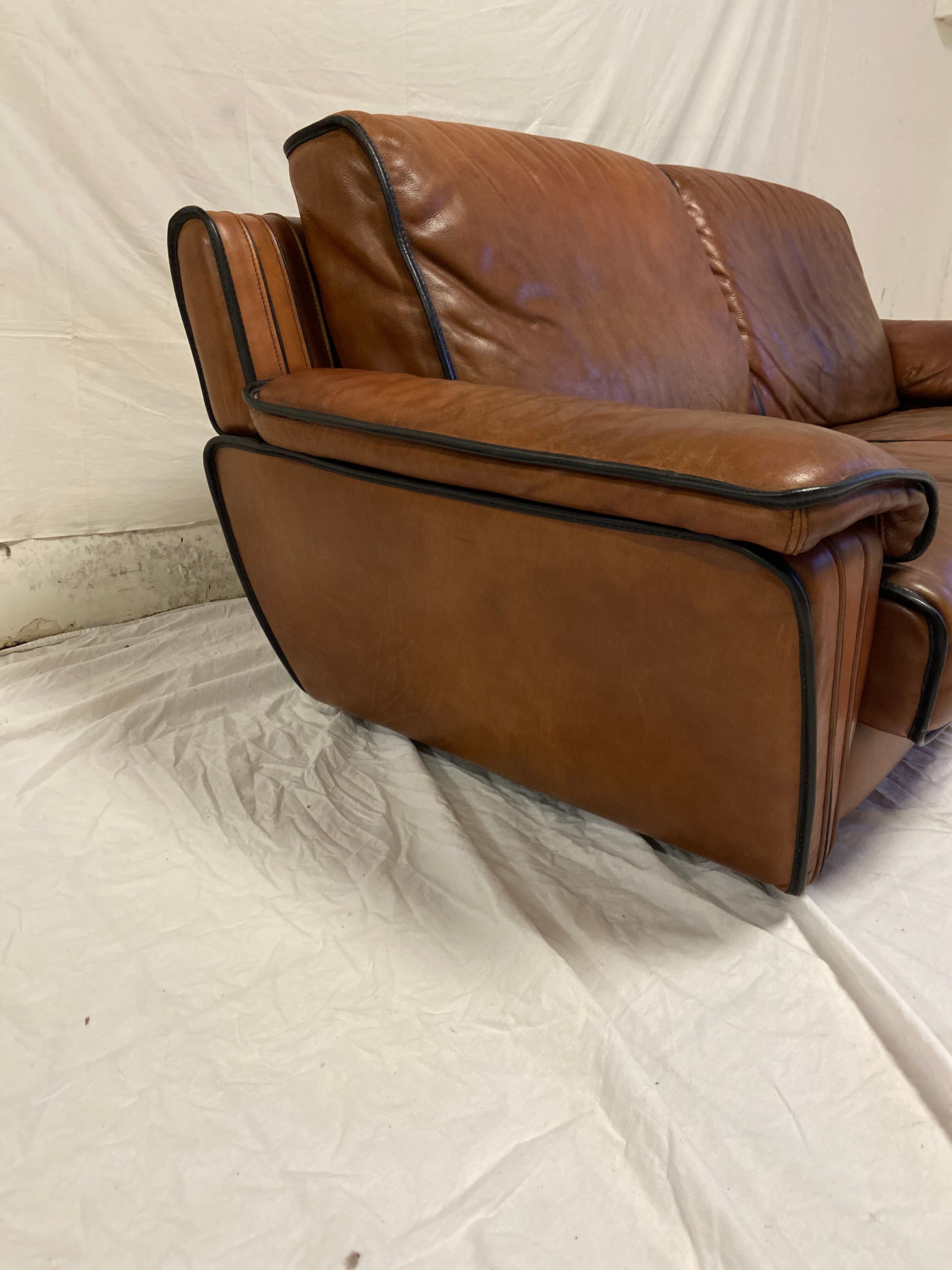 Vintage leather sofa 1980
