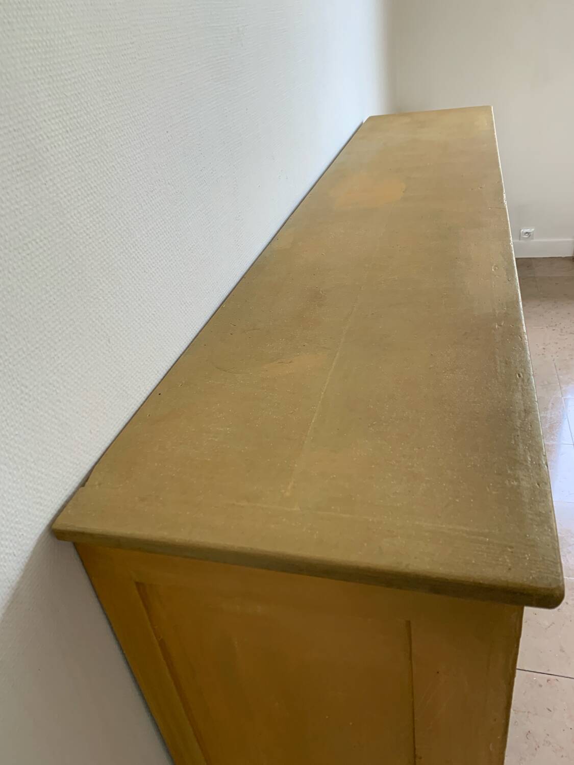 Vintage chest of drawers