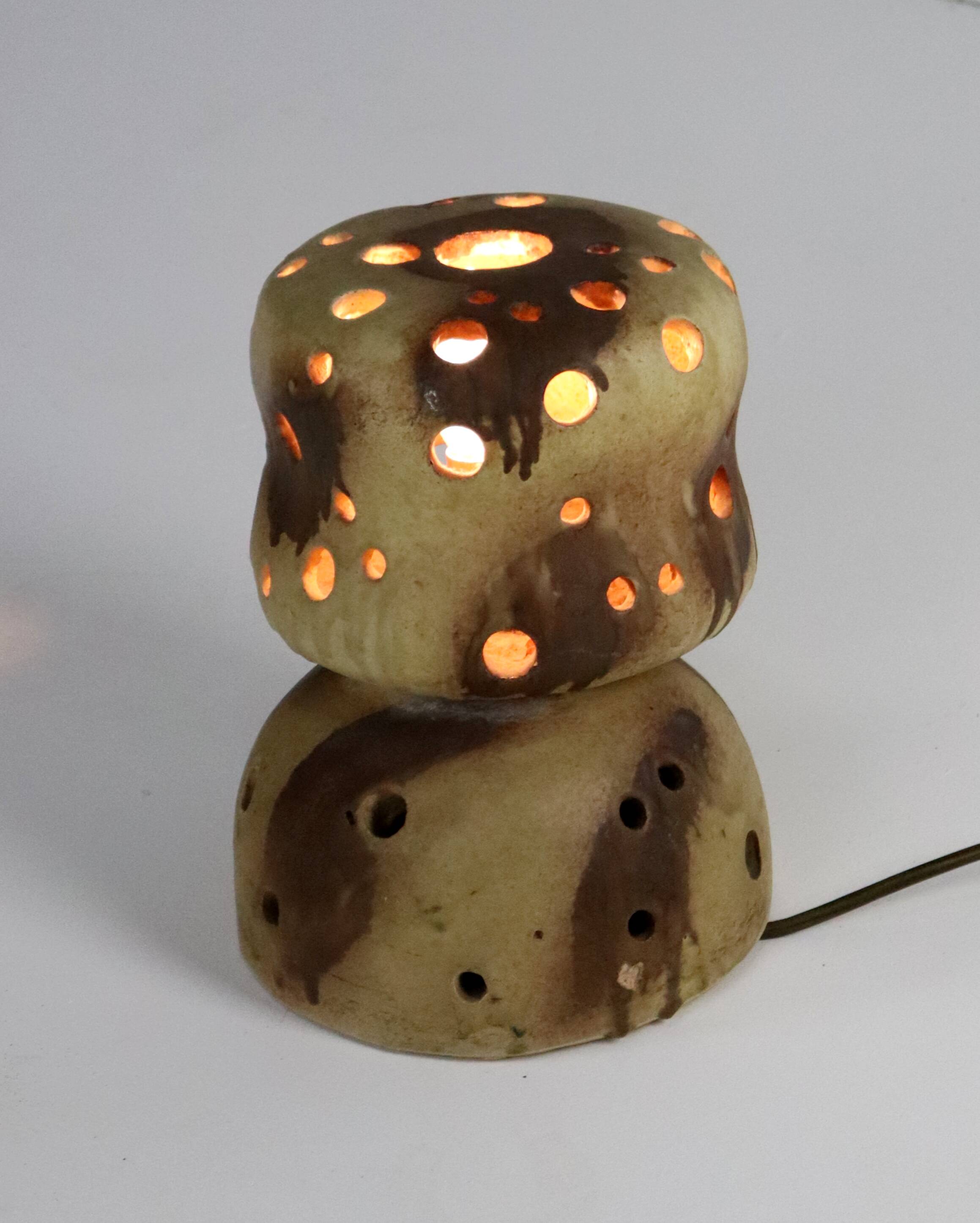 Lampe en céramique brutaliste