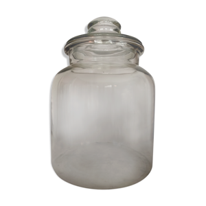 bocal en verre avec couvercle