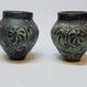 Paire de petits vases décoratifs en terre cuite style grèce antique