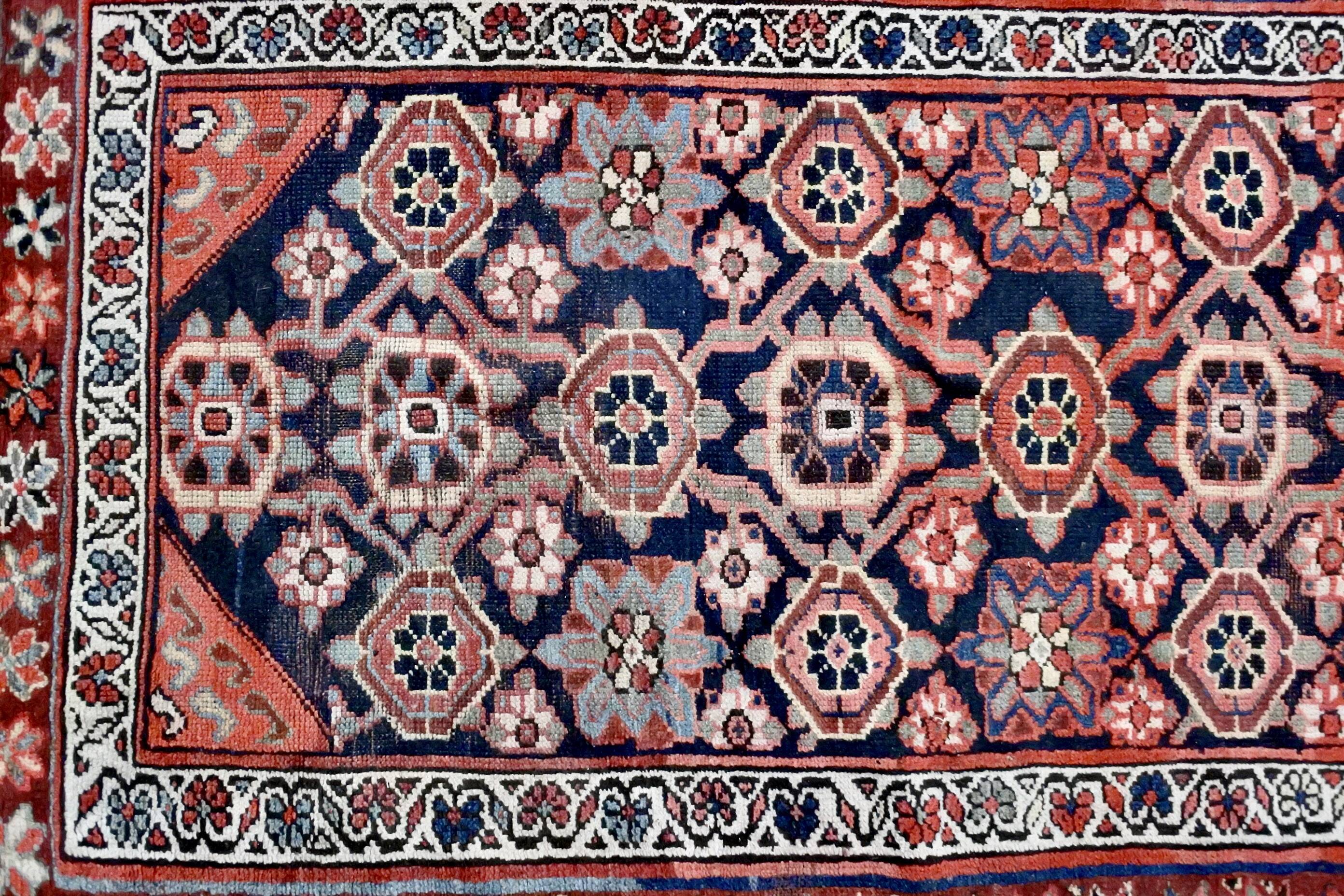 Vintage Persian nomadic rug 292x145cm