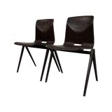 Pagholz Galvanitas S22 stackable school chair dark brown