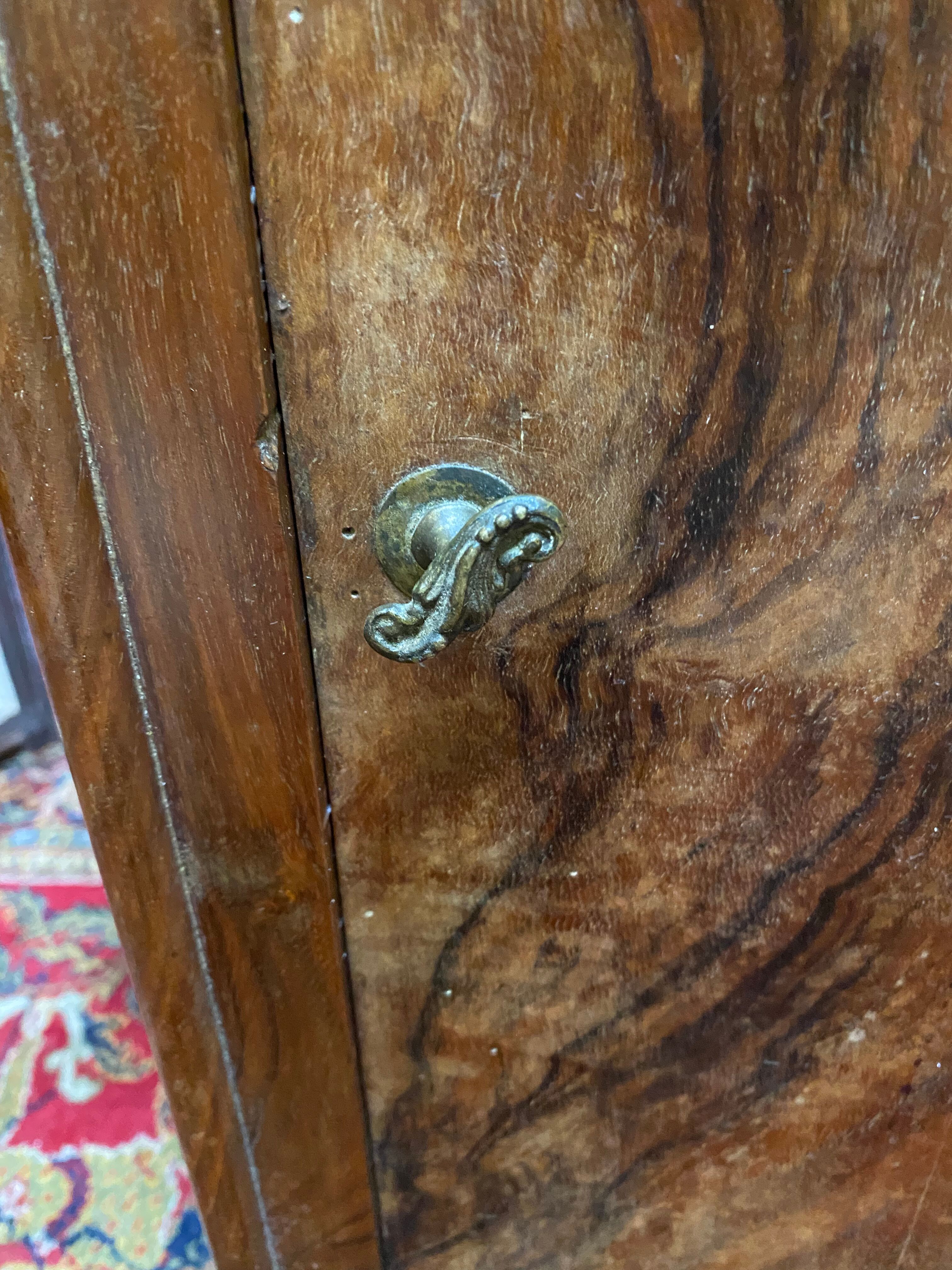 Walnut bedside and walnut veneer with marble, 1900