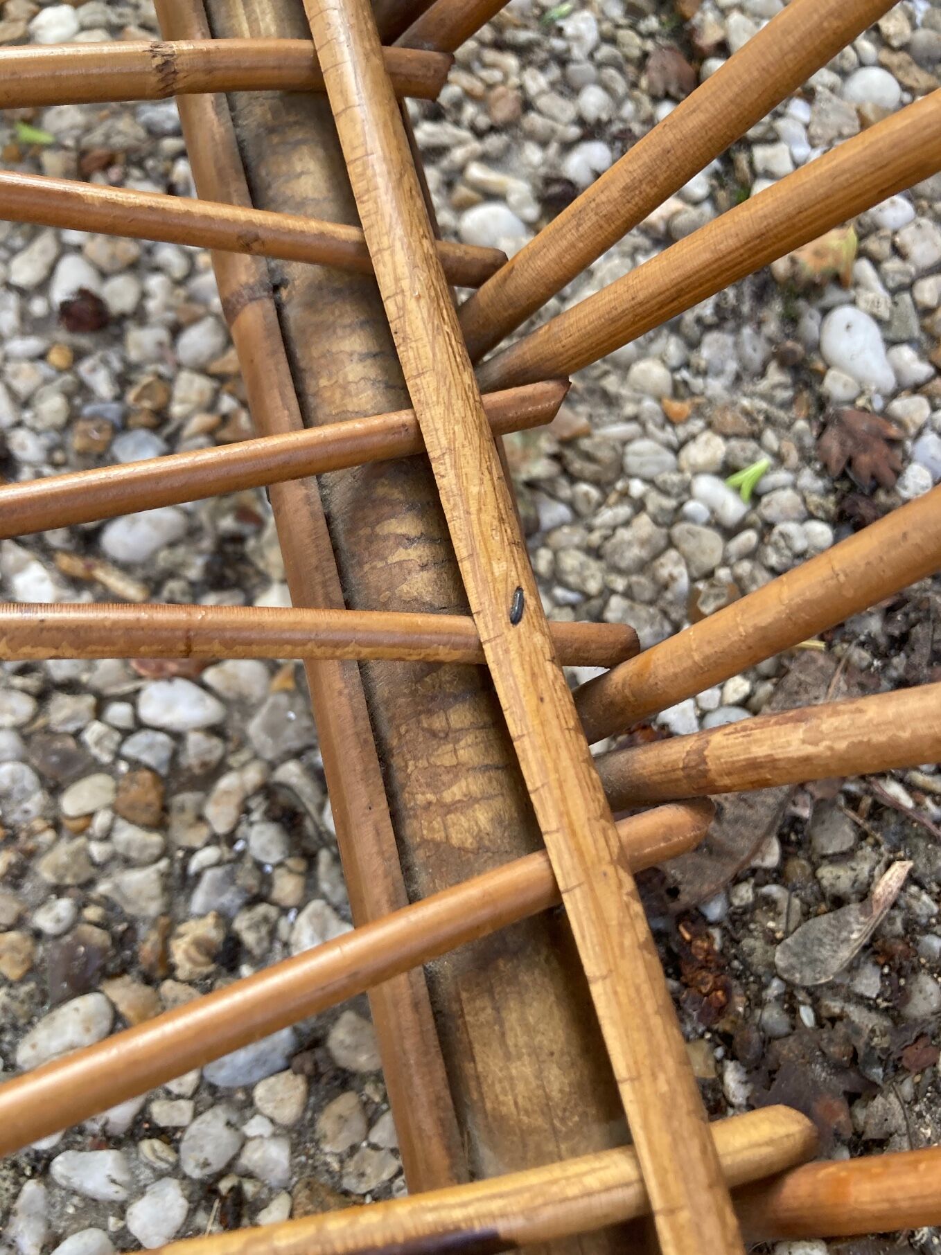 Vintage rattan magazine rack table
