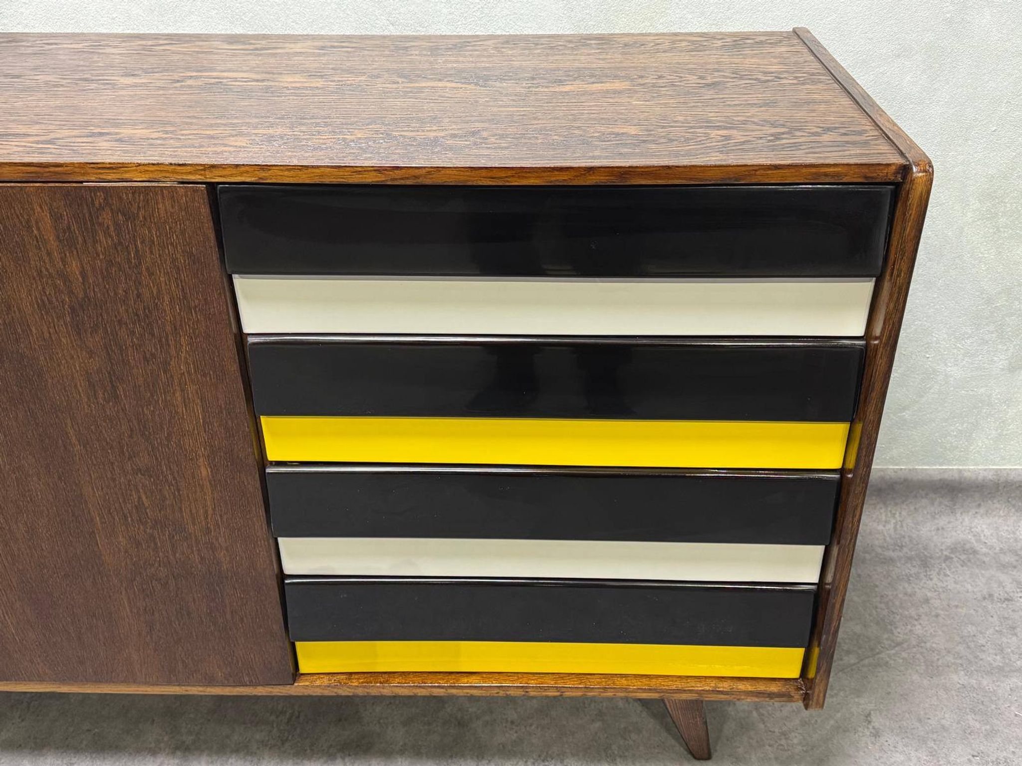 Buffet U-460 vintage par Jiri Jiroutek pour Interier Praha