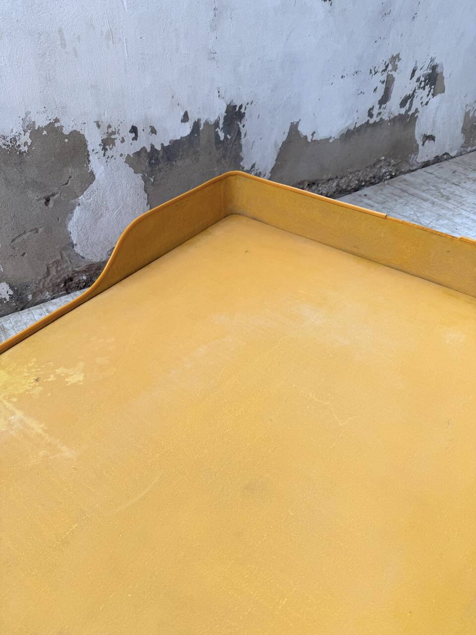 Ozoo single bed by Marc Berthier for Roche Bobois, 1967