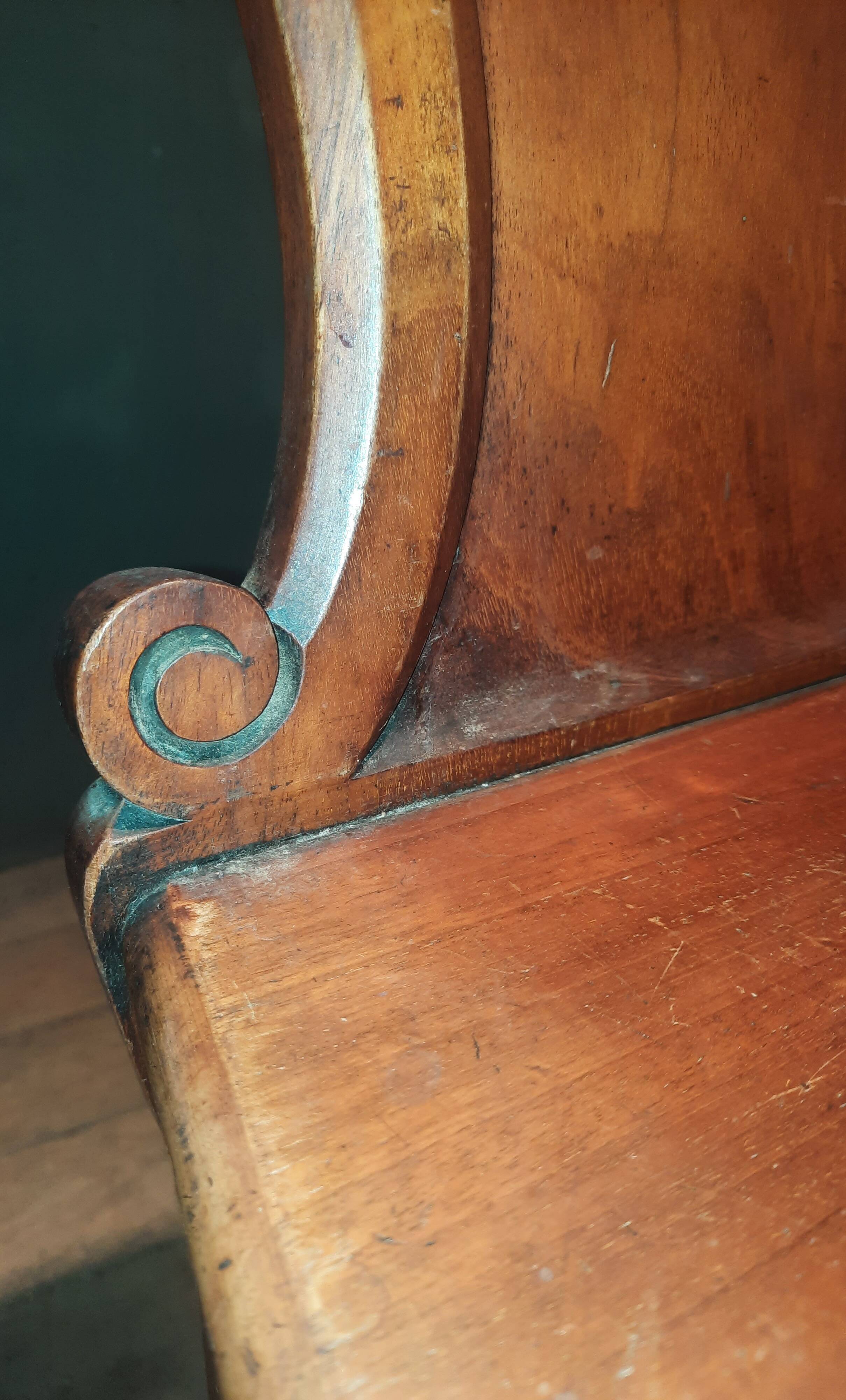 Pair of stool chairs