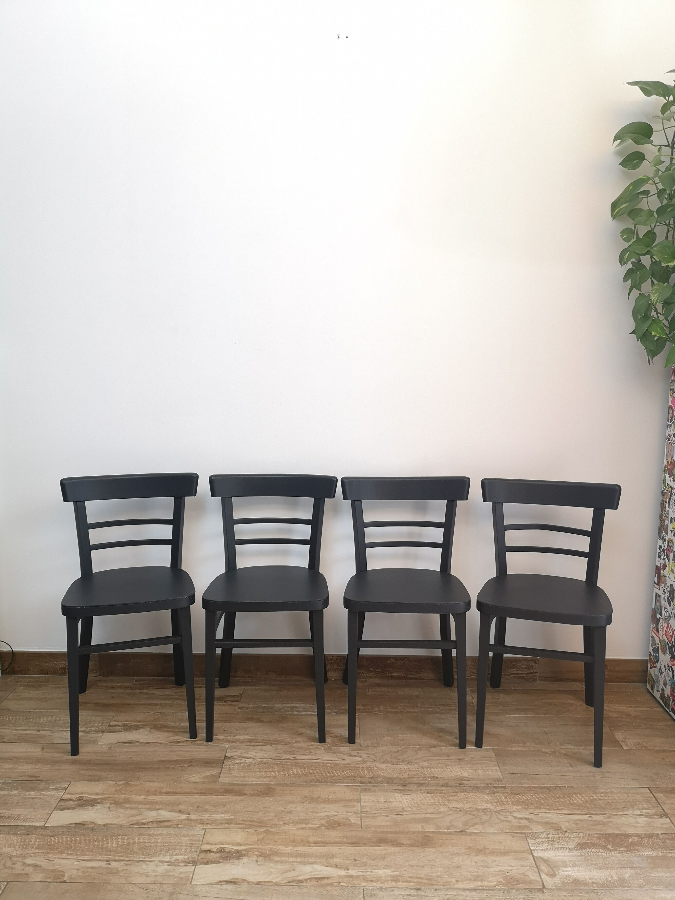 Bistro chair set