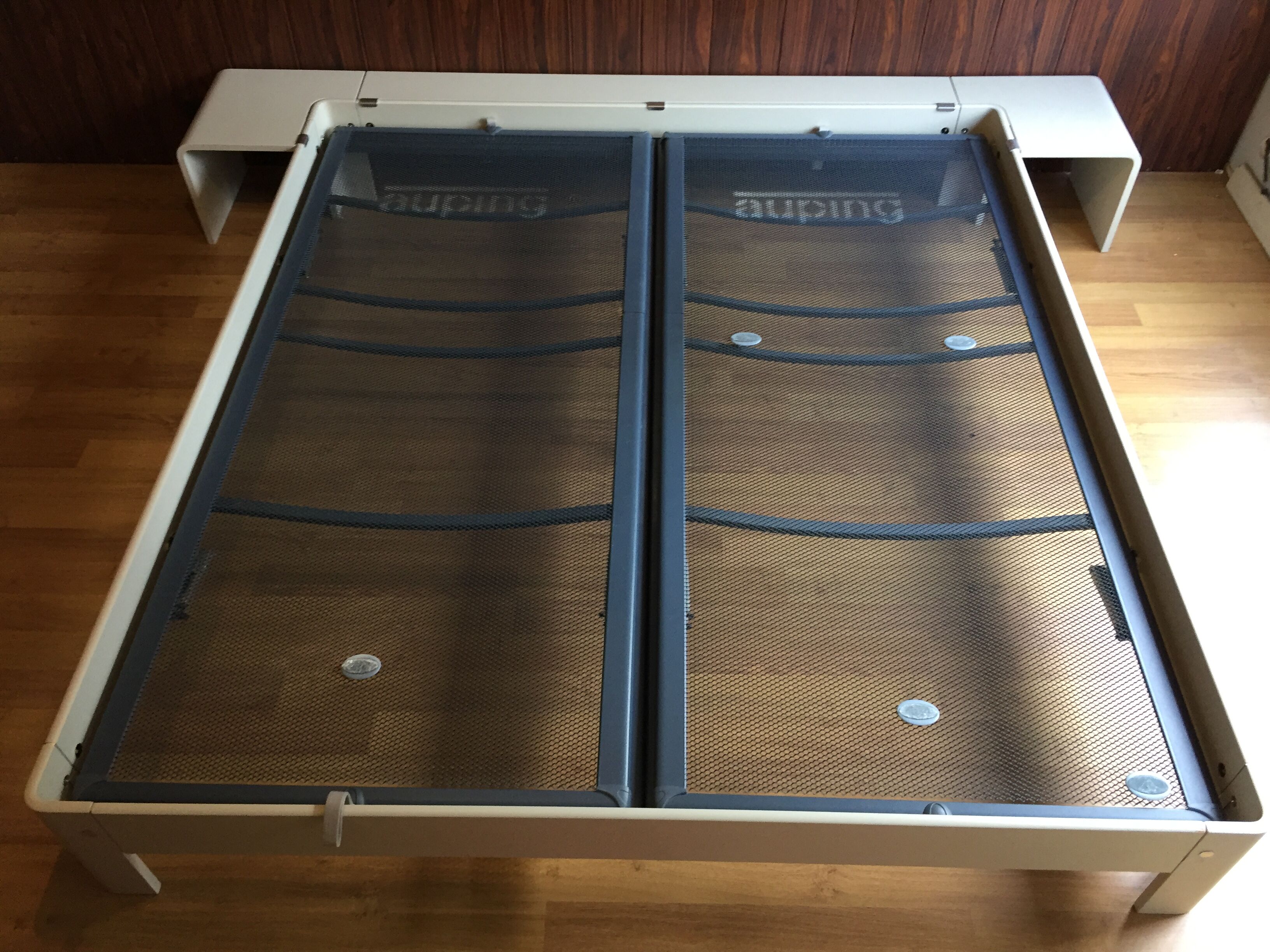 70s Design Bed by Frans De The Hague for Auping Model Auronde