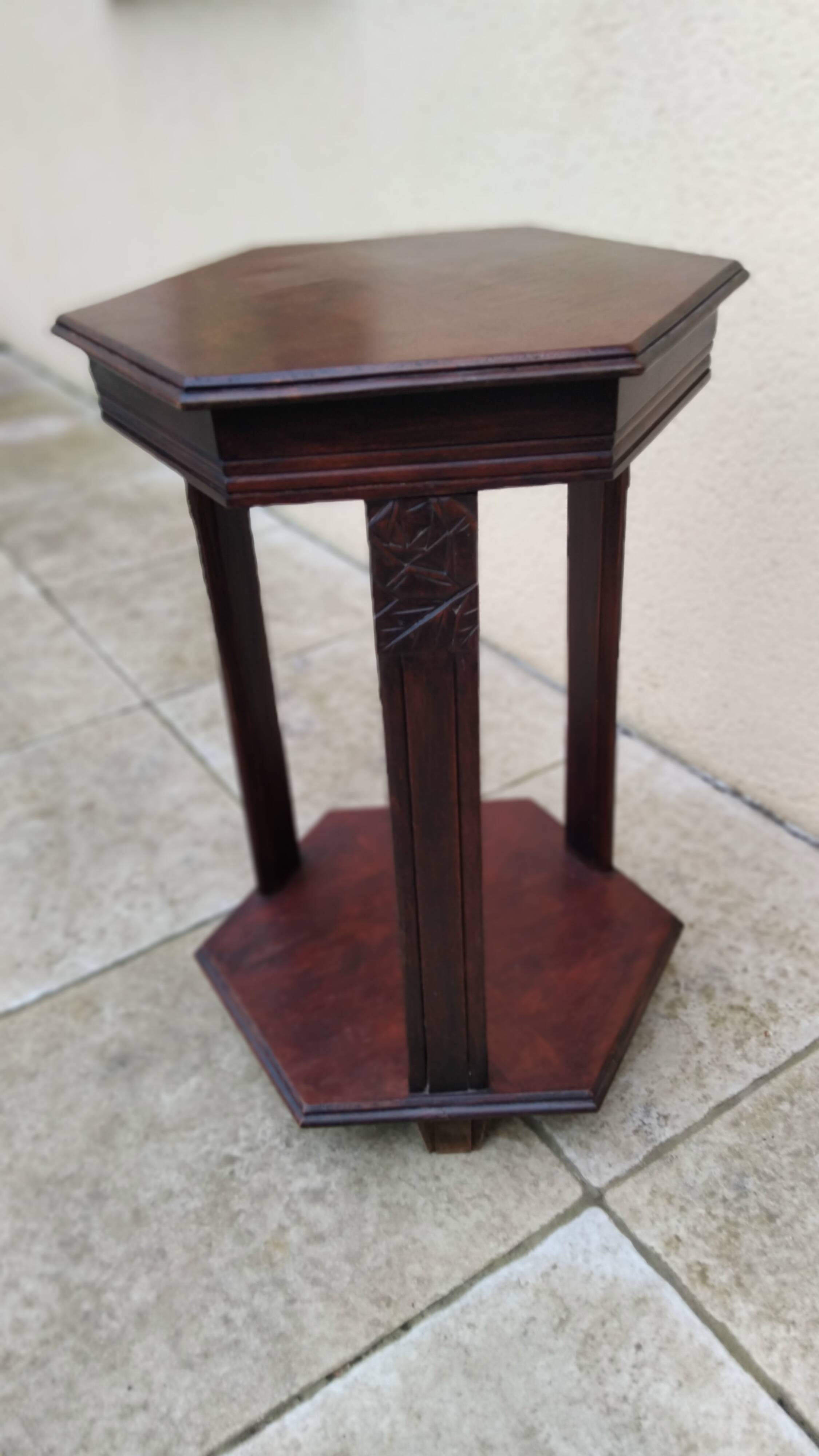 Vintage Art Deco powder room dressing table