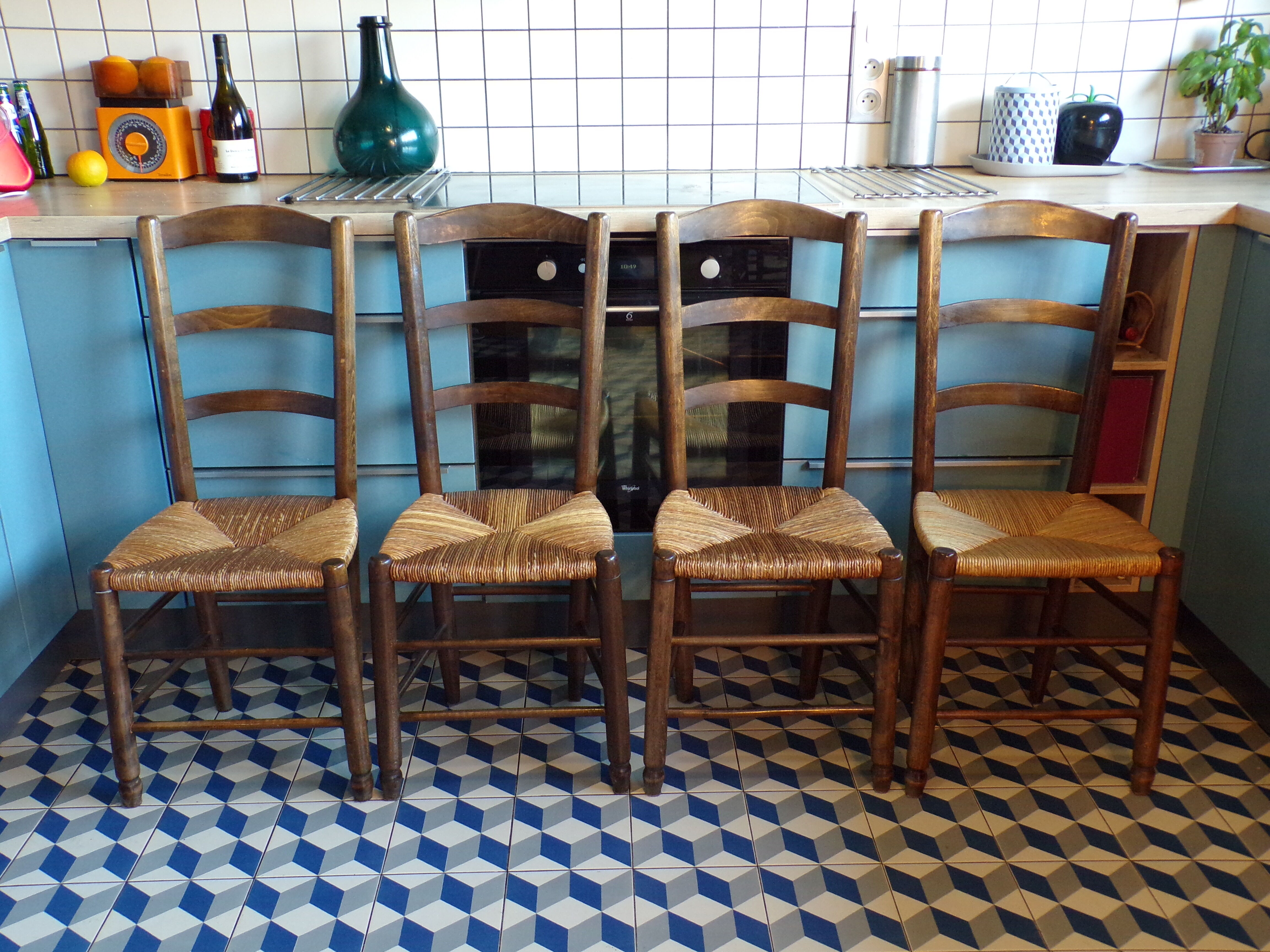 Set 4 chaises paillées brutaliste