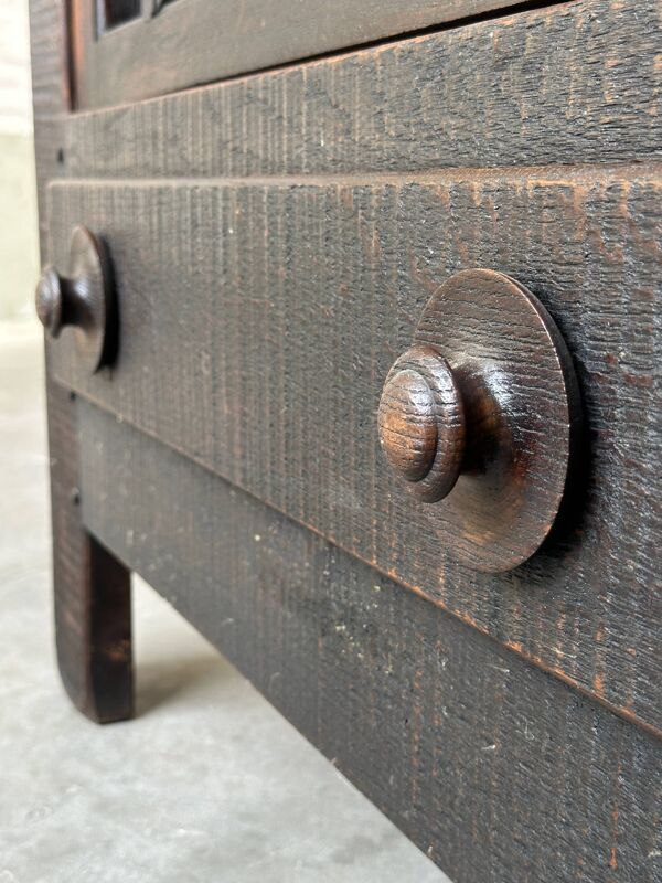 Cabinet brutaliste espagnol en pin teinté des années 60