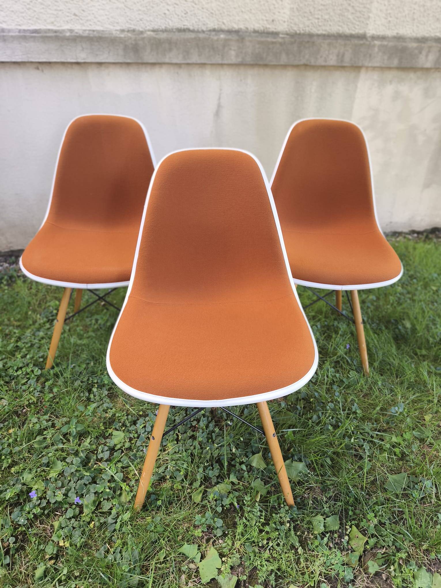 Three DSW chairs by Eames, Vitra edition