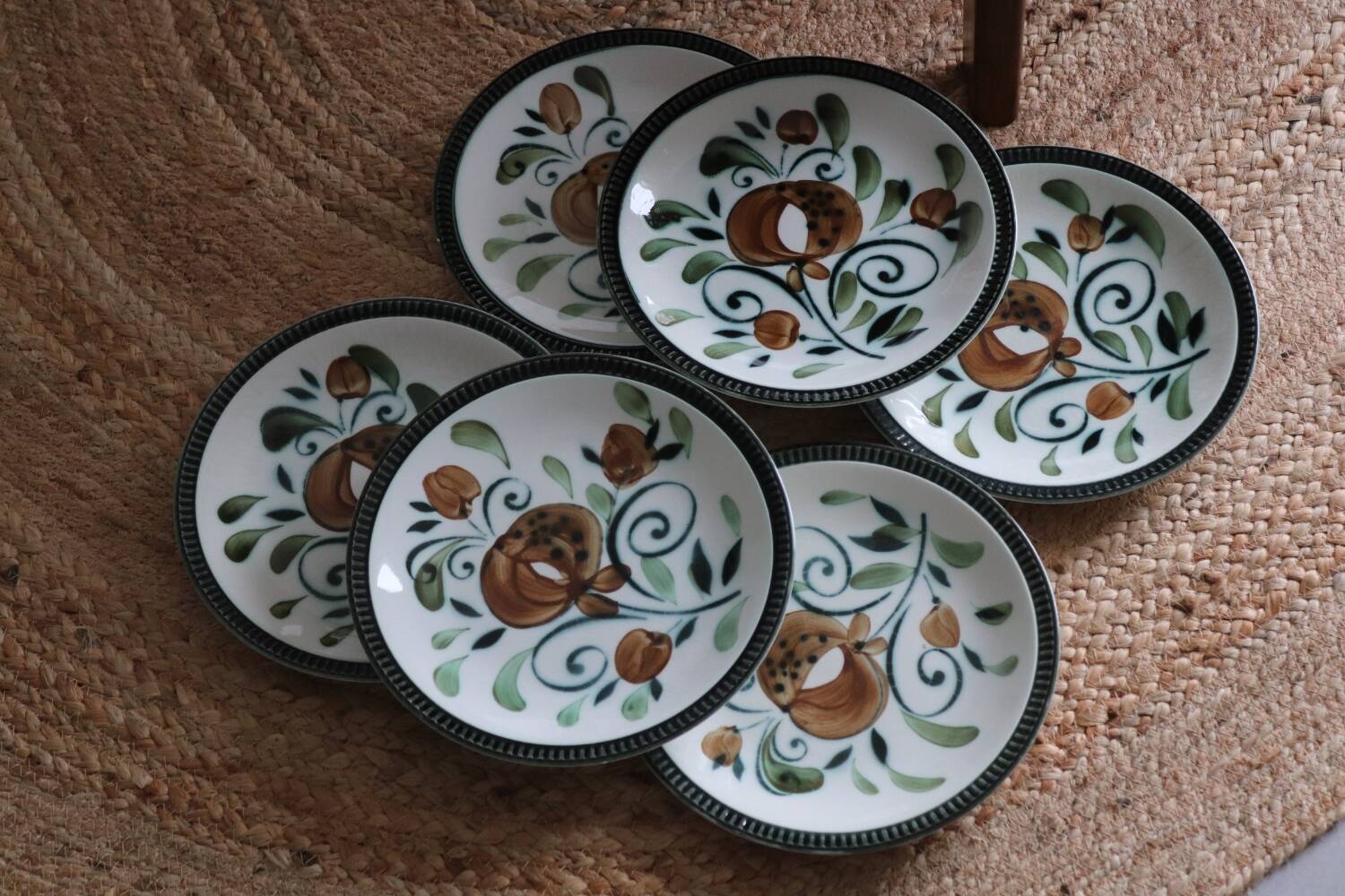 6 Argenteuil Boch La Louviere plates