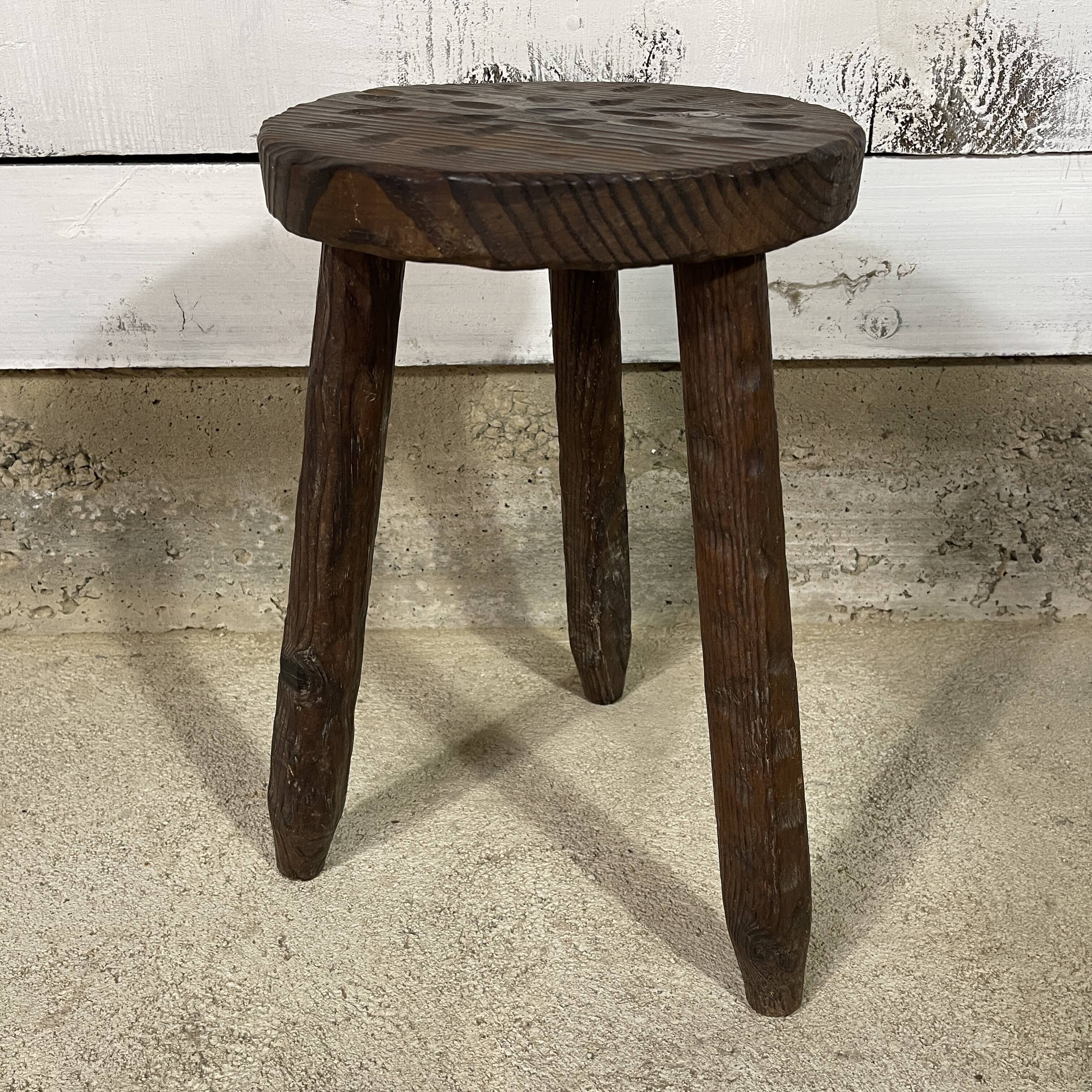 Tripod stool