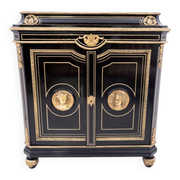 Commode de style Napoléon III, France, vers 1880.