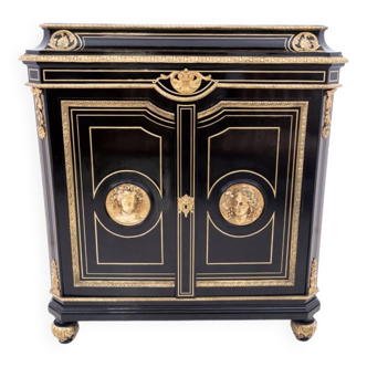 Napoleon III style chest of drawers, France, circa 1880.