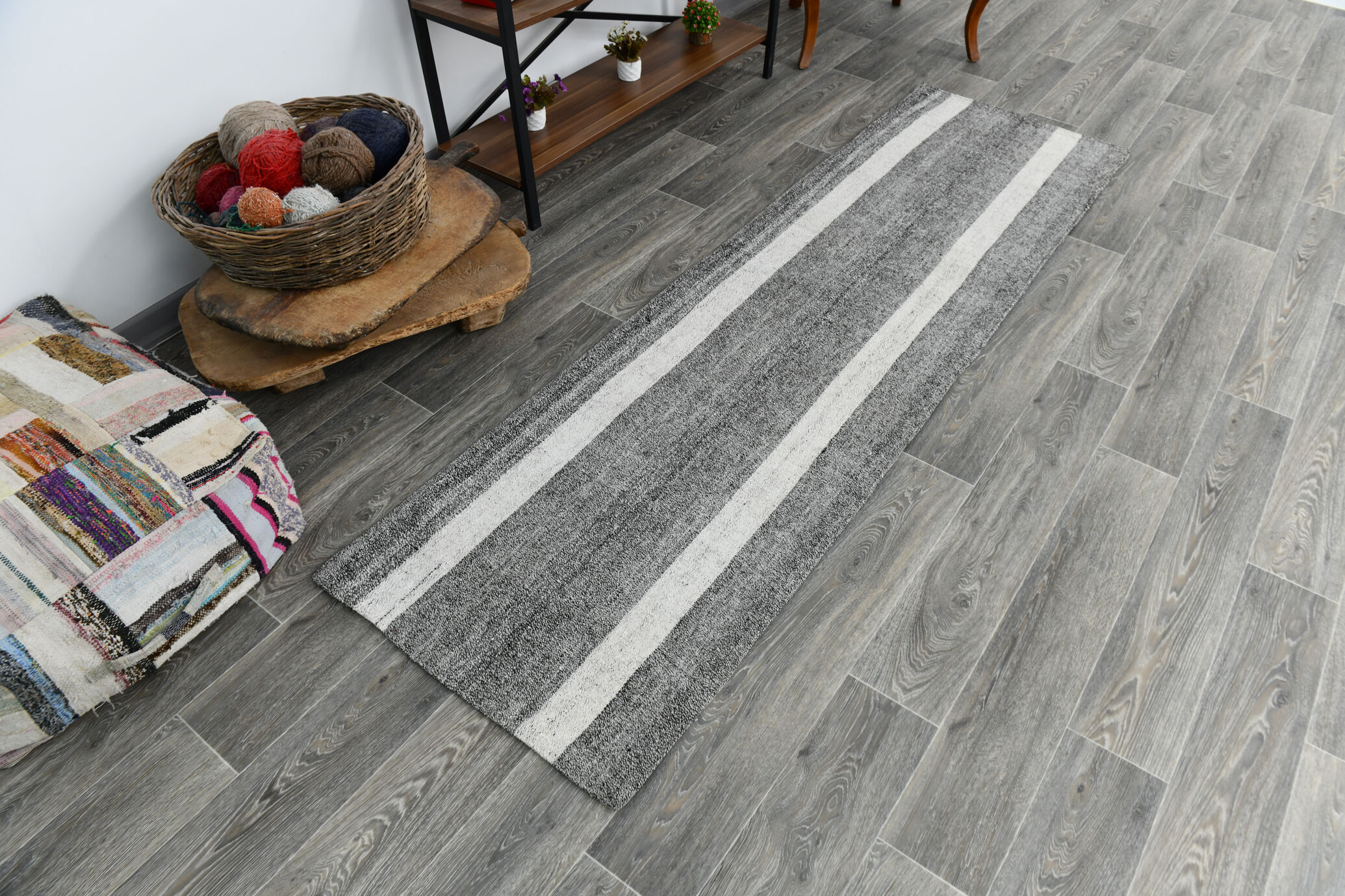 2x8 narrow vintage runner rug 71x248cm