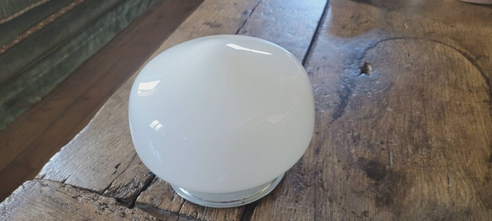 Opaline ceiling light