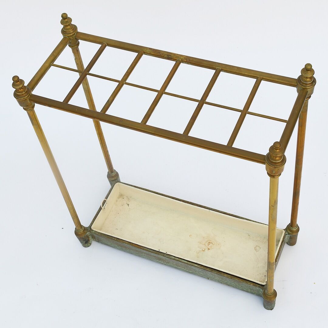 Brass umbrella holder