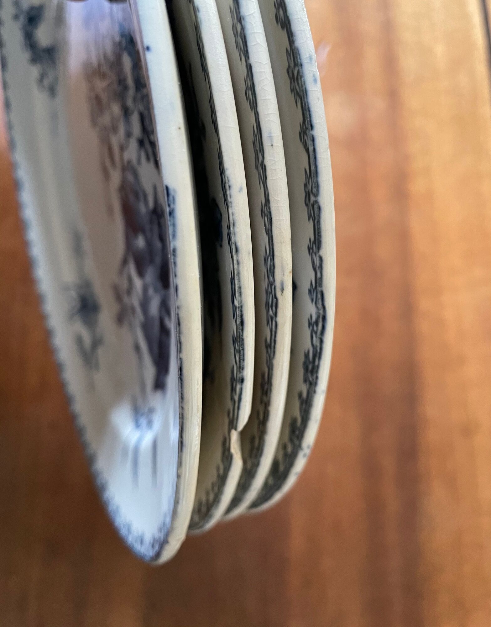 Flat plates Sarreguemines Terre de Fer model Blue Favorite