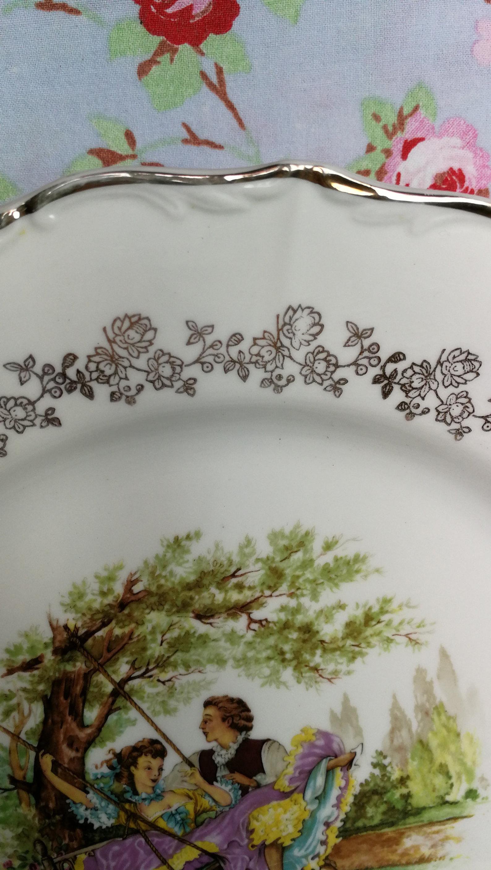 Sarreguemines Grand Dish in Porcelain Dishes Old Couple Fragonard