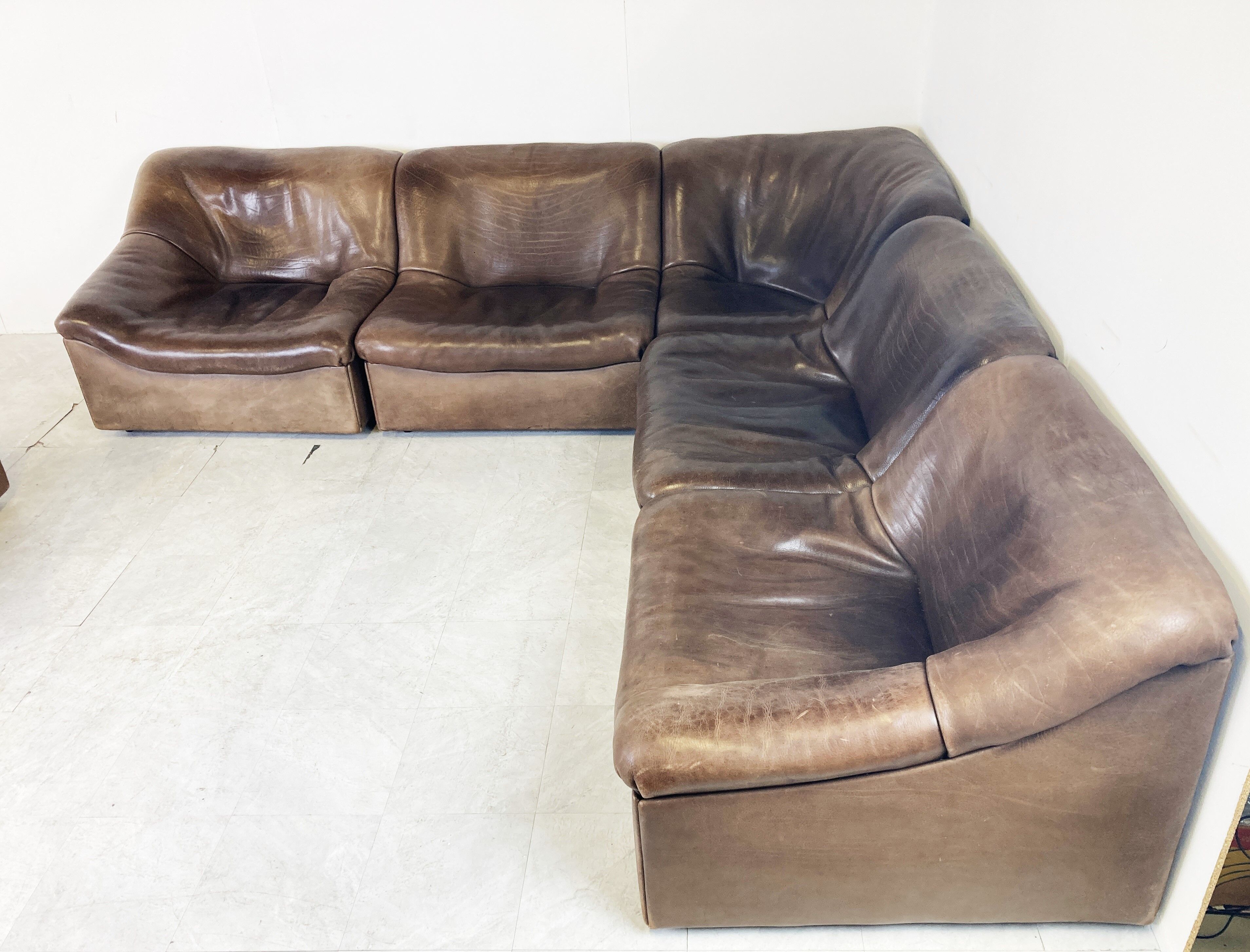 Vintage leather DS46 modular sofa by De Sede, 1970s