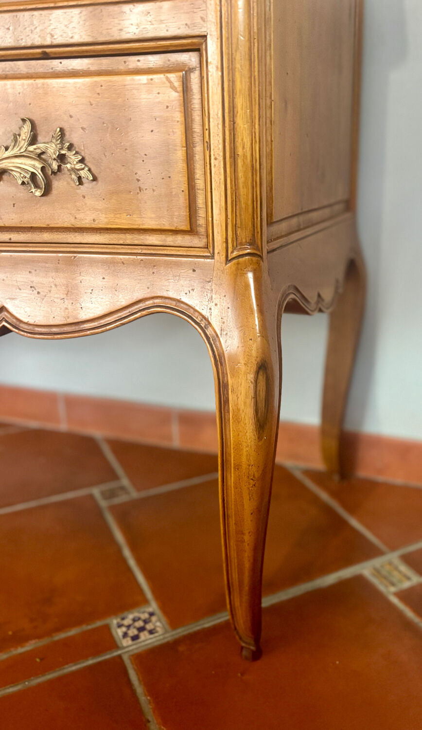 Commode style Louis XV en chêne massive