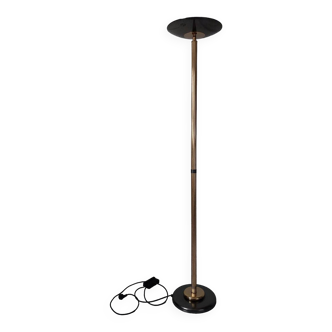 Italian floor lamp in gold metal