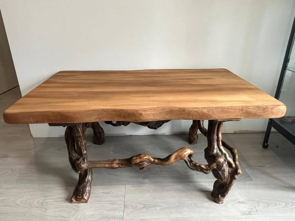 Solid wood coffee table - oak + vine roots