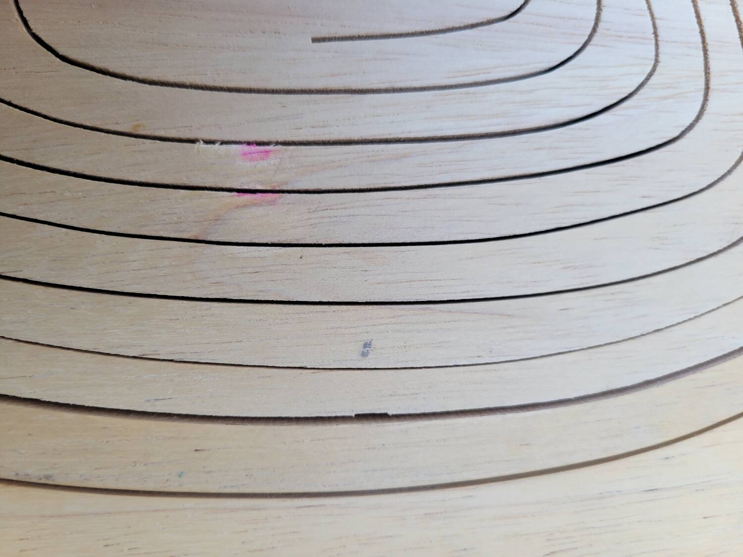 Foldable wooden fruit basket and trivet