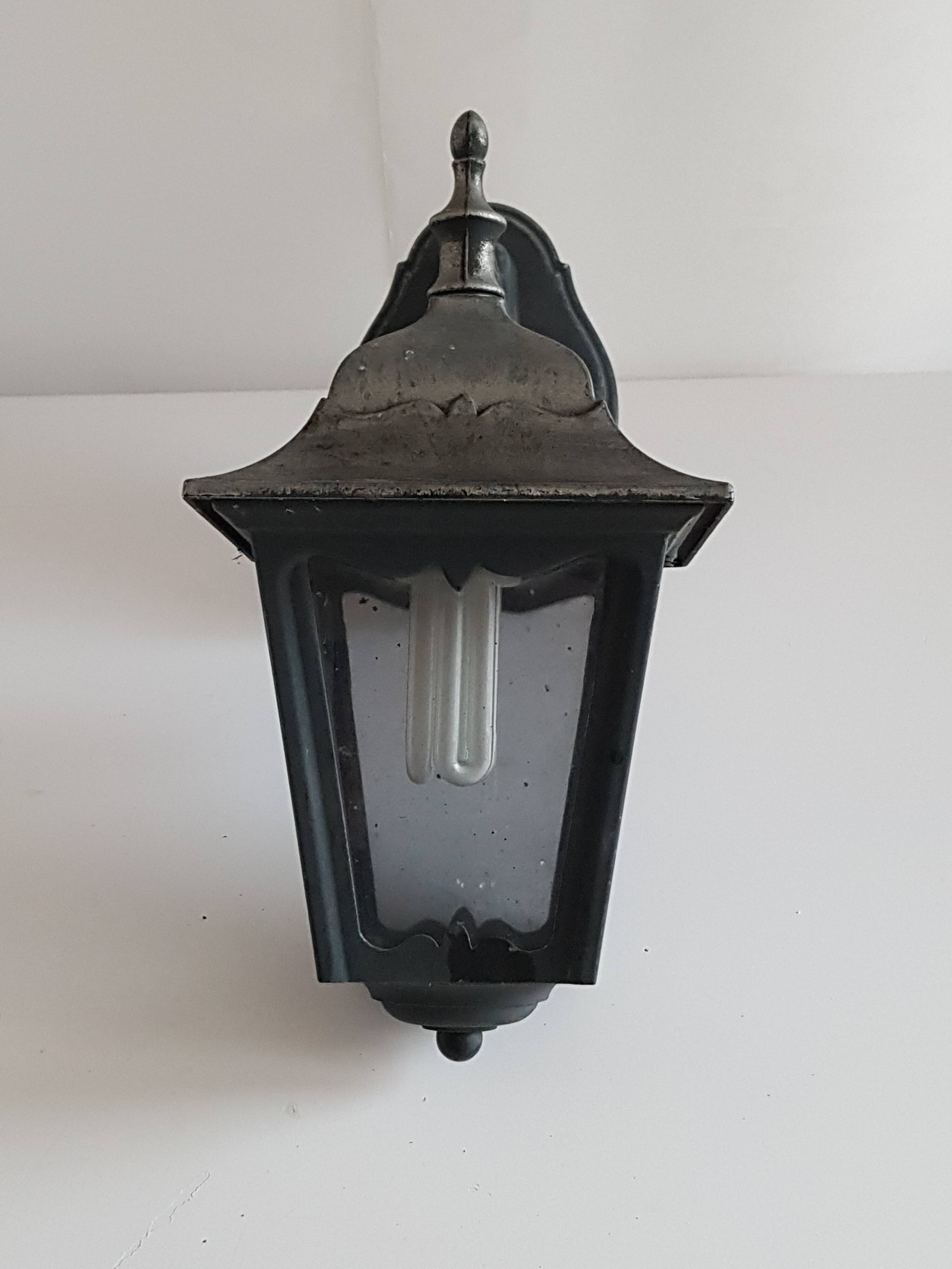 Old outer lantern 1970