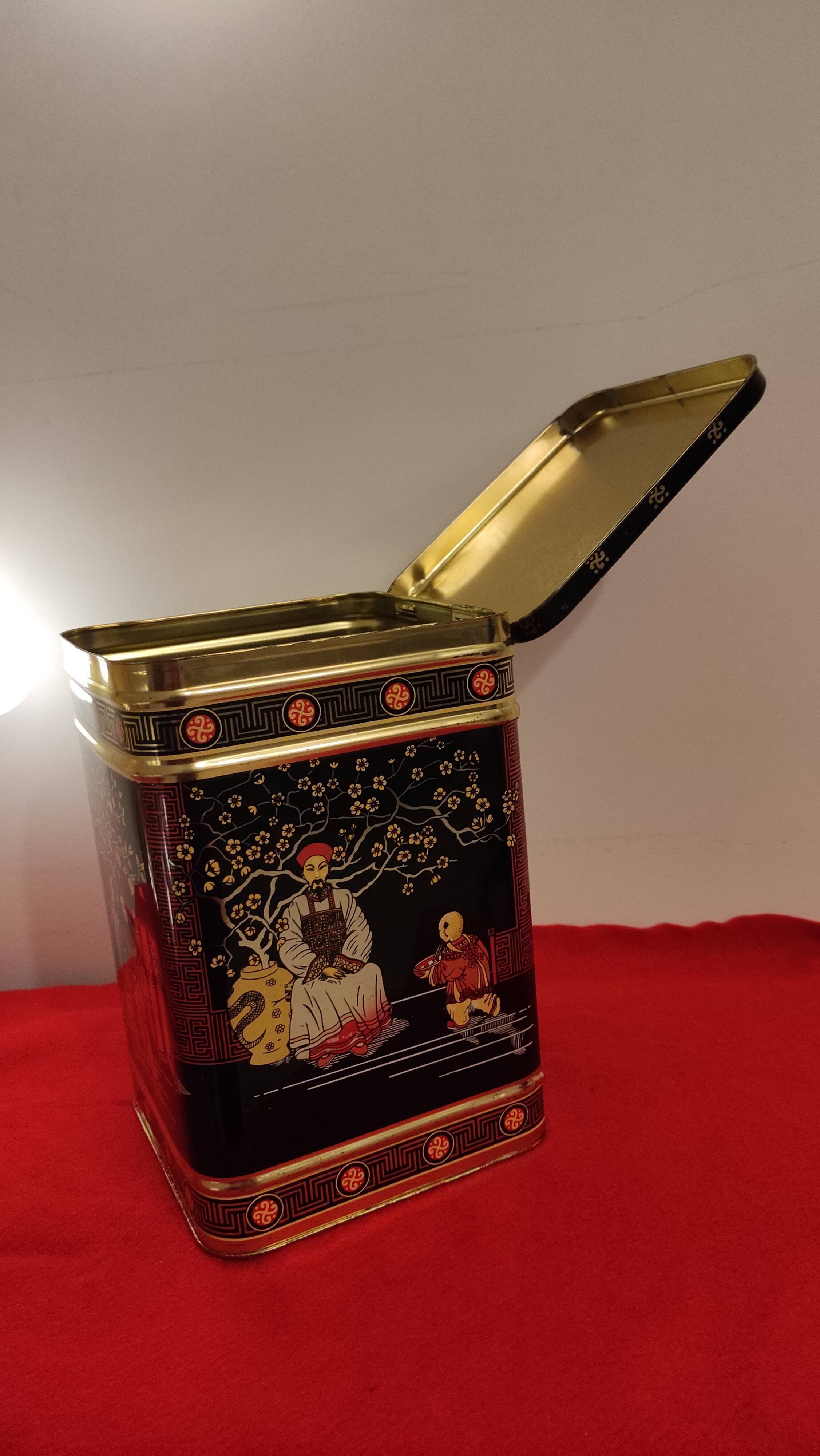 English metal tea box